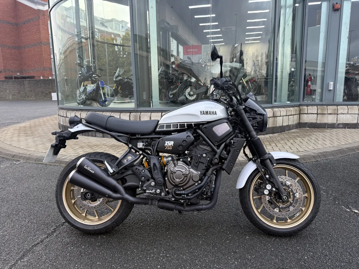 2025 Yamaha XSR 700 Legacy - Image 1