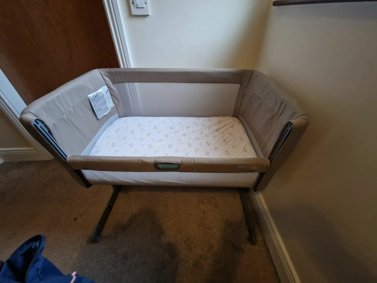 Baby Next to me Crib - Image 2