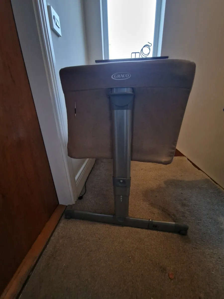 Baby Next to me Crib - Image 3