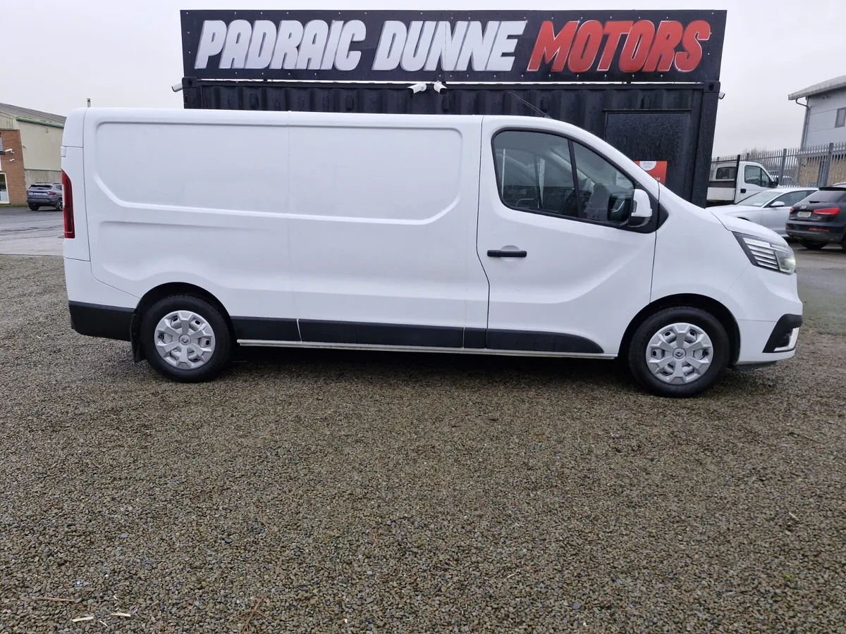 231 Renault Trafic LWB - Image 3