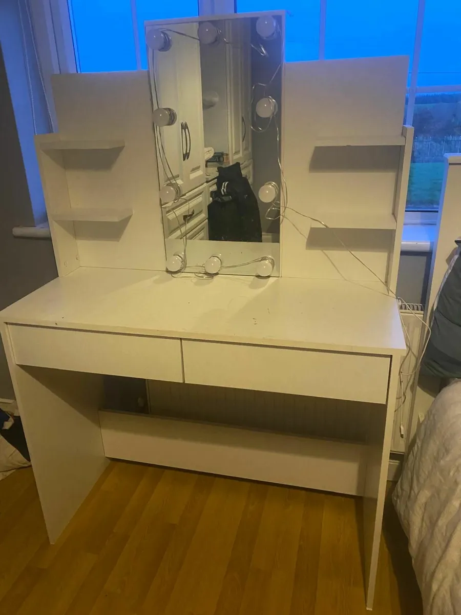 Dressing table - Image 4
