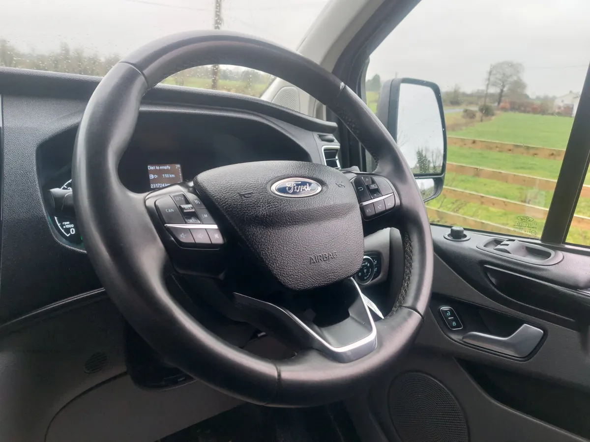 FORD TRANSIT CUSTOM 2022' LIMITED - Image 3