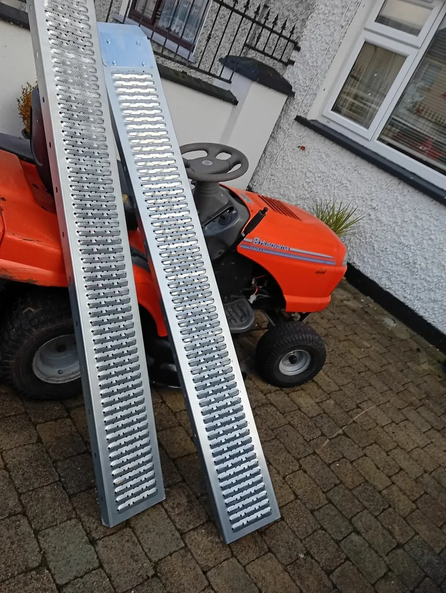 Husqvarna ride on lawnmower