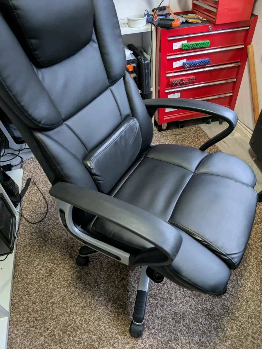 Office chair - Image 2