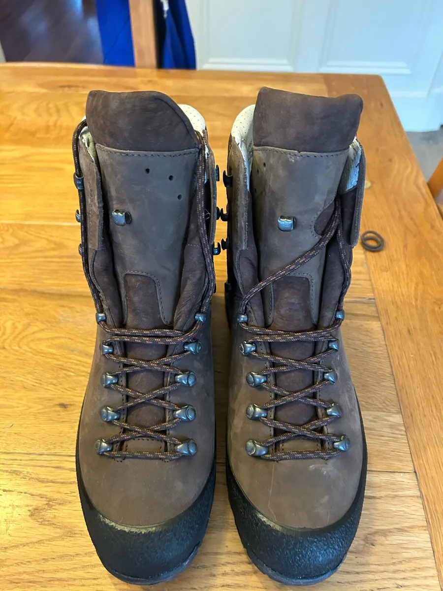Meindel Hiking Boots - Image 2