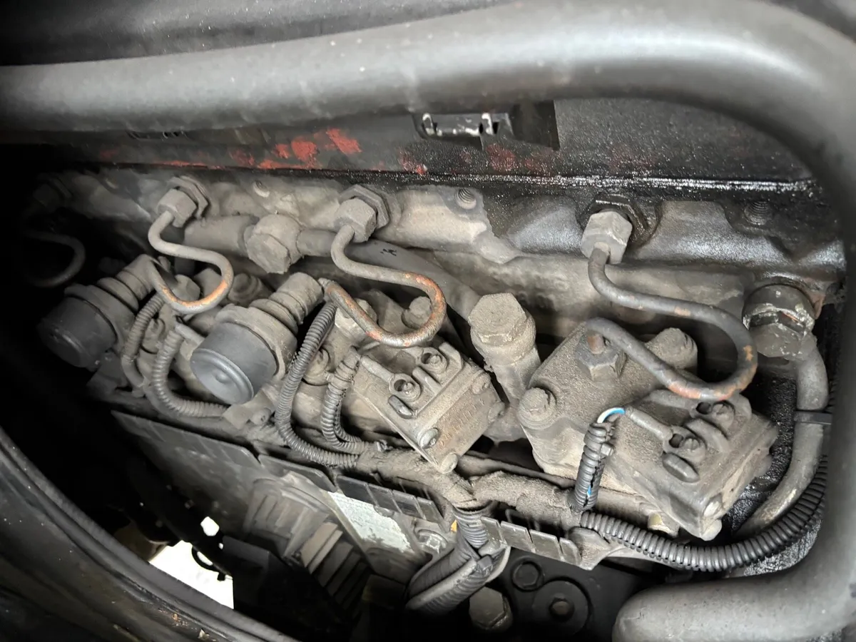 Mercedes 814 - Image 4