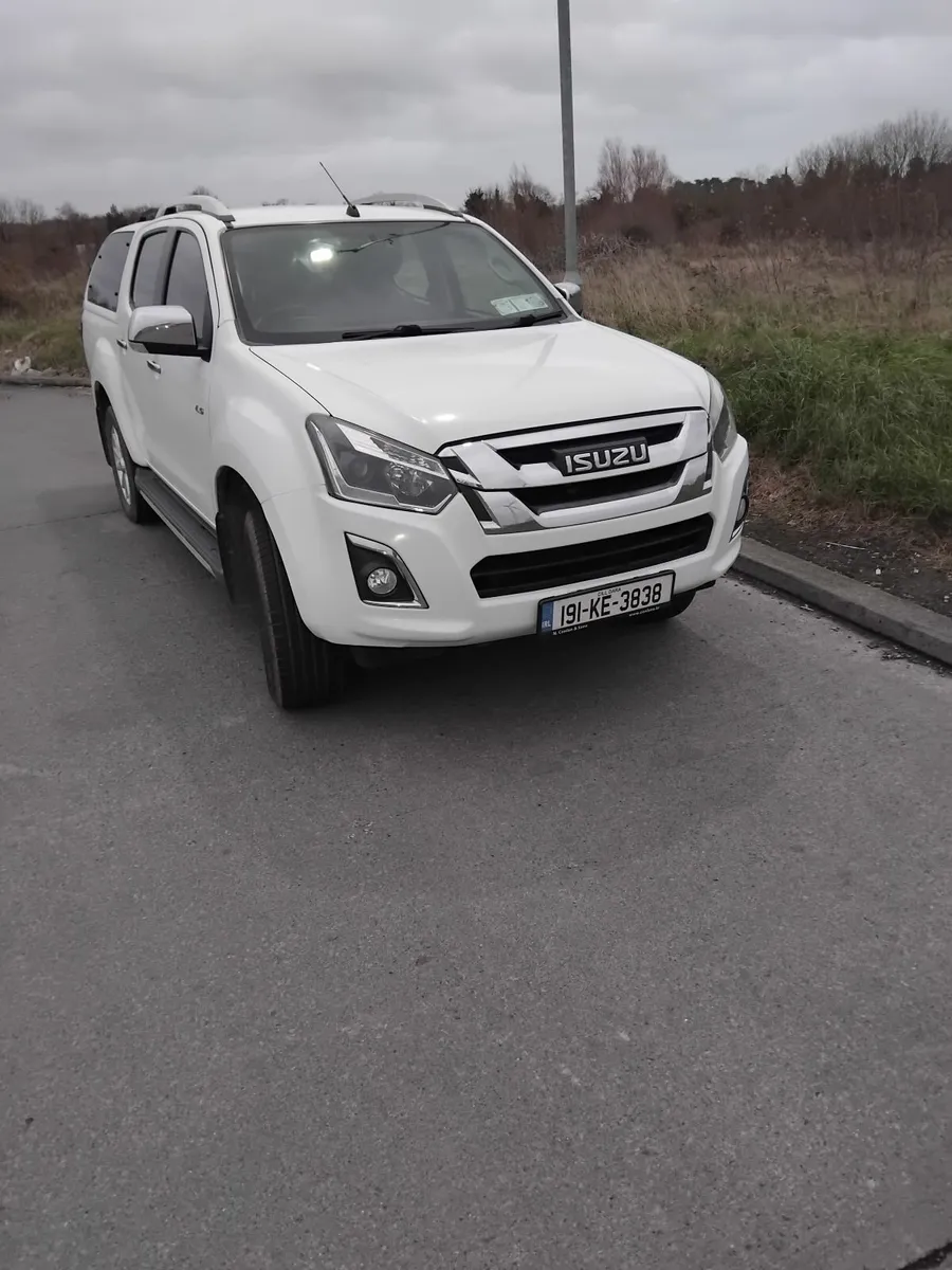 Izusu  dmax - Image 3