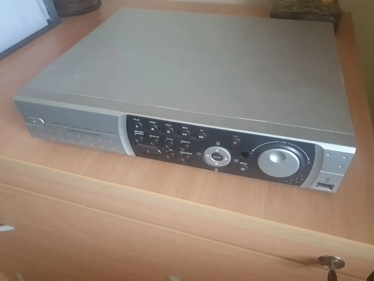 CCTV Digital Video Recorder 4-Channel - Image 1