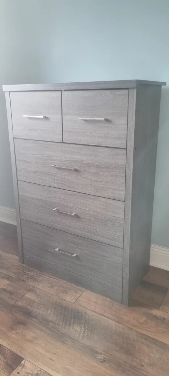 Chest of drawers  H = 115cm  / W = 80cm / D 40cm - Image 2