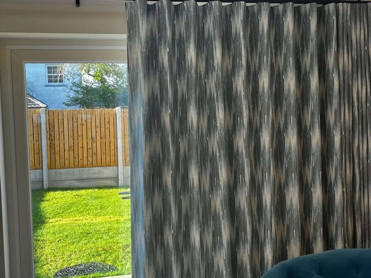 Curtain and wave pole for Patio Doors - Image 2