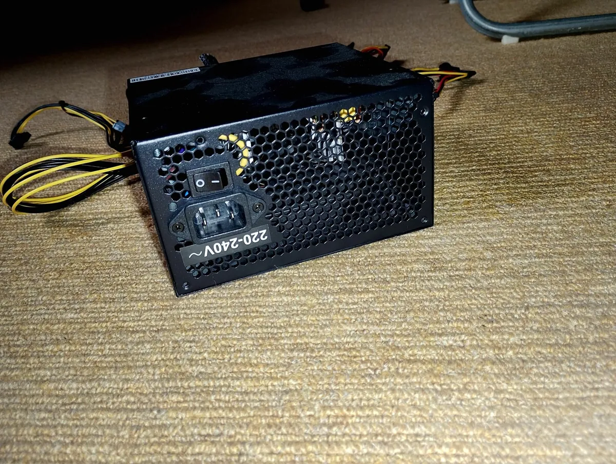 Cougar XTC 500 Power Supply — Excellent Condition - Image 2