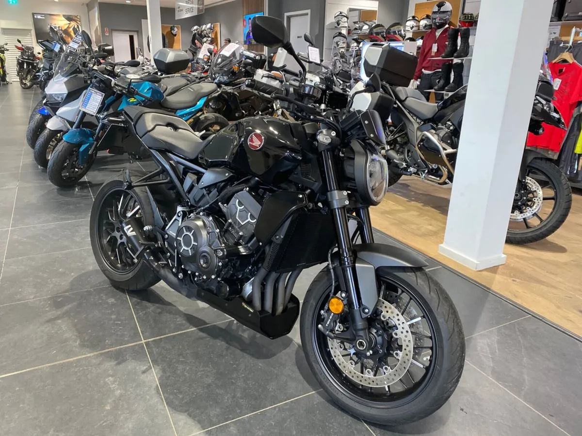 HONDA CB1000R - Image 4