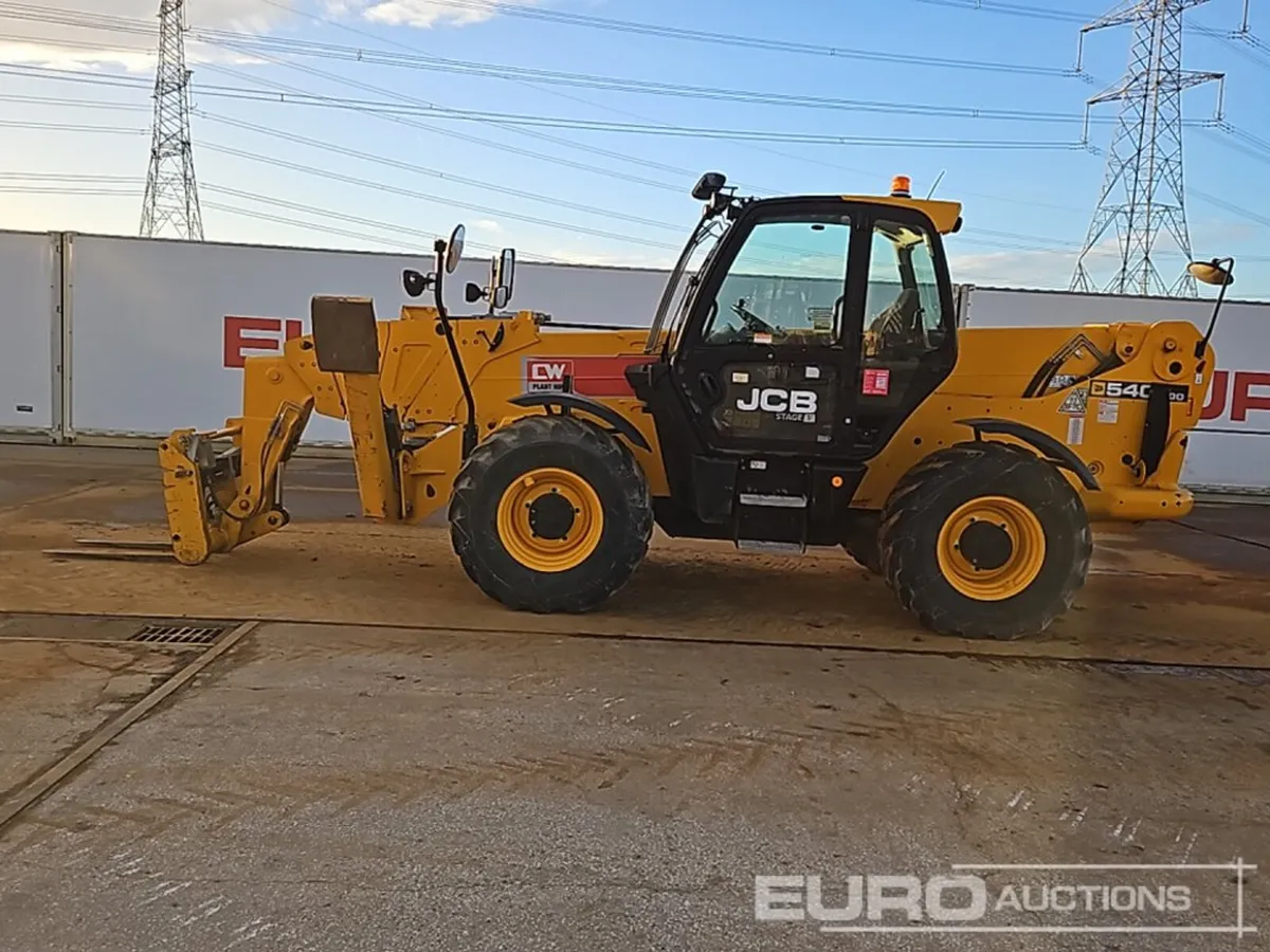 2022 JCB 540-200 - Image 2