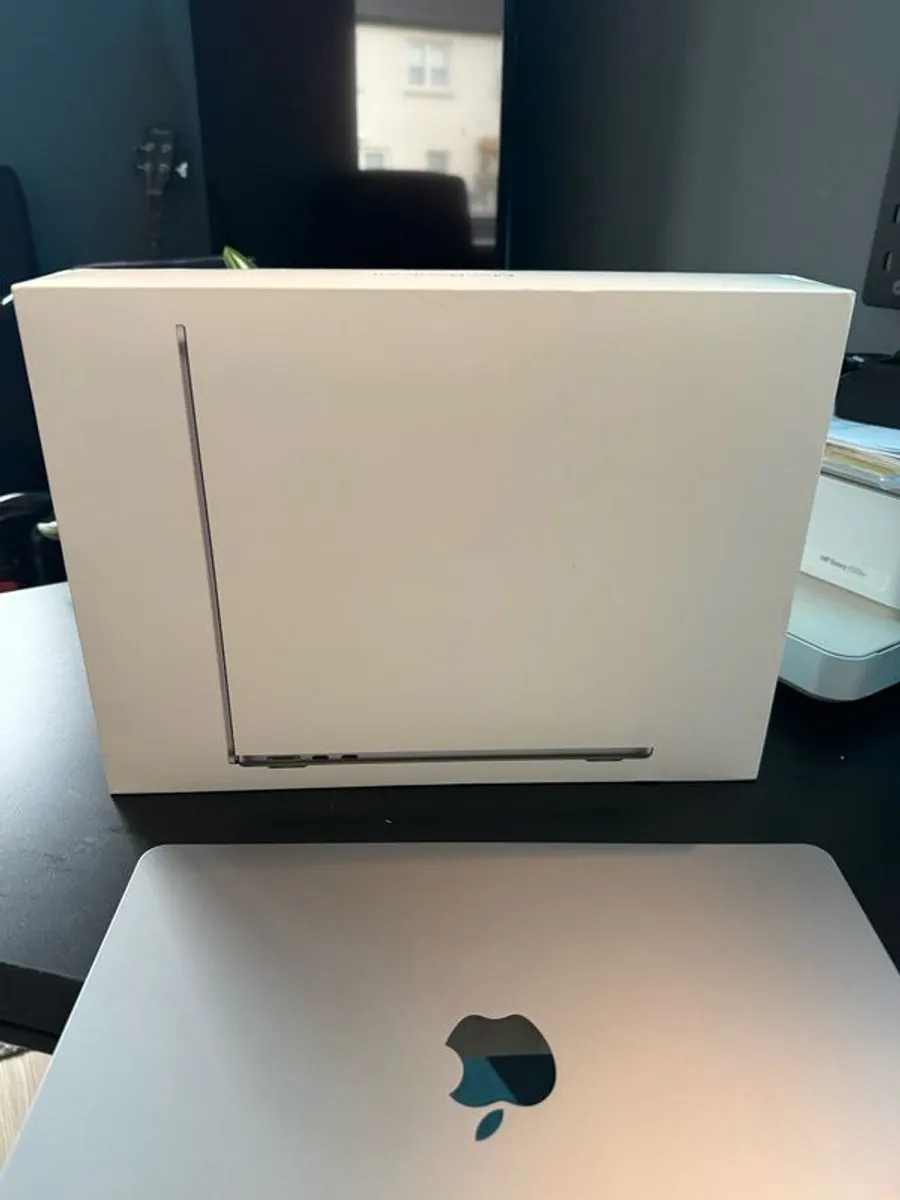 MacBook Air 13.6'' M2 - Image 4