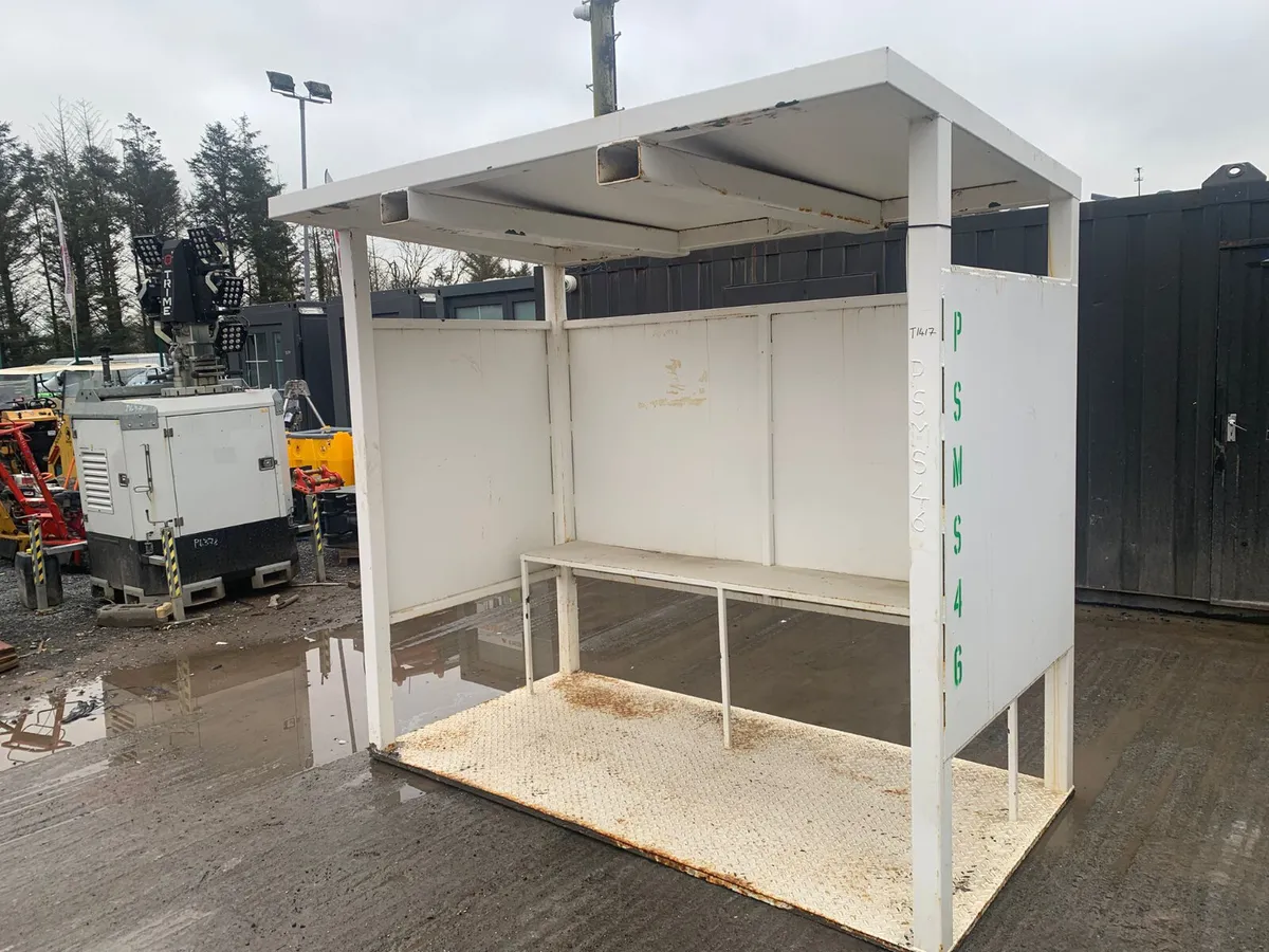 8ft x 4ft Smoking Shelter – Outdoor Shelter - Image 1