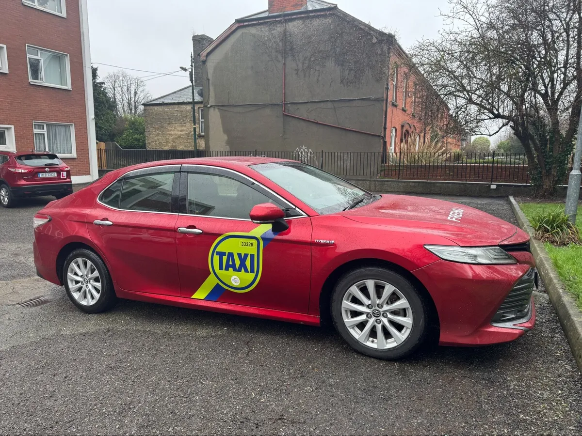 taxi rental - Image 3