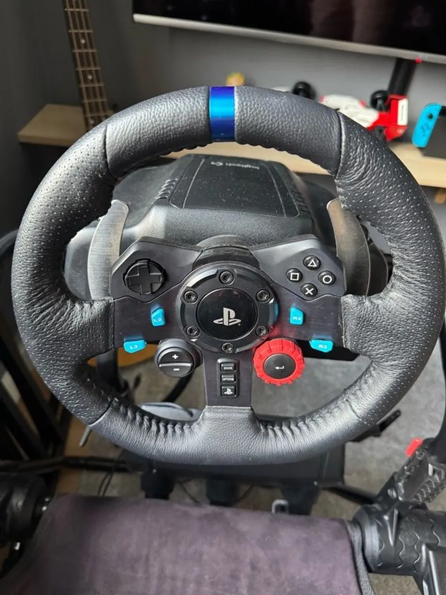 Logitech G29 + Cockpit Next Level Racing GTLine) - Image 2