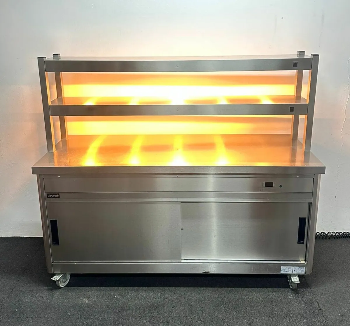 PROFIT NOW, BUY LATER! - Lincat Hot Cupboard - Image 1