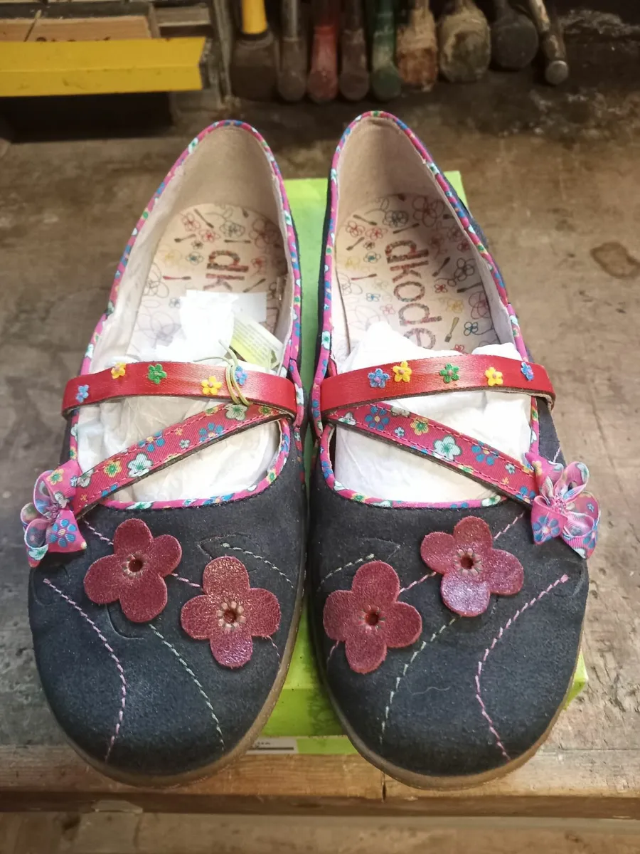 Ladies shoes - Image 1