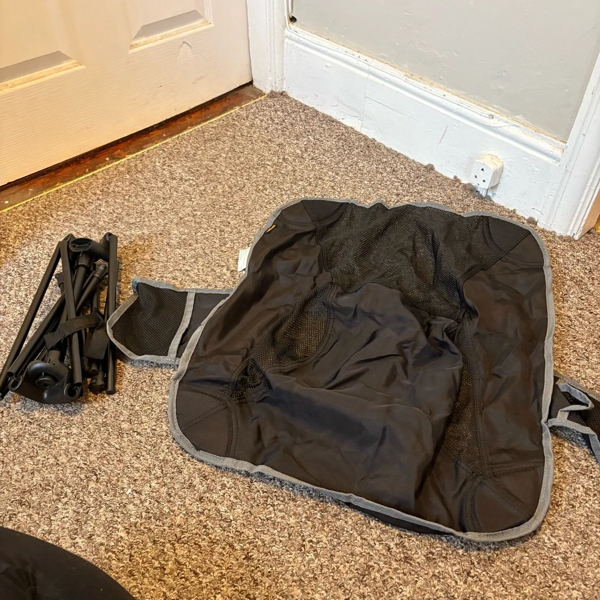 Halfords Camping Chair - Image 4