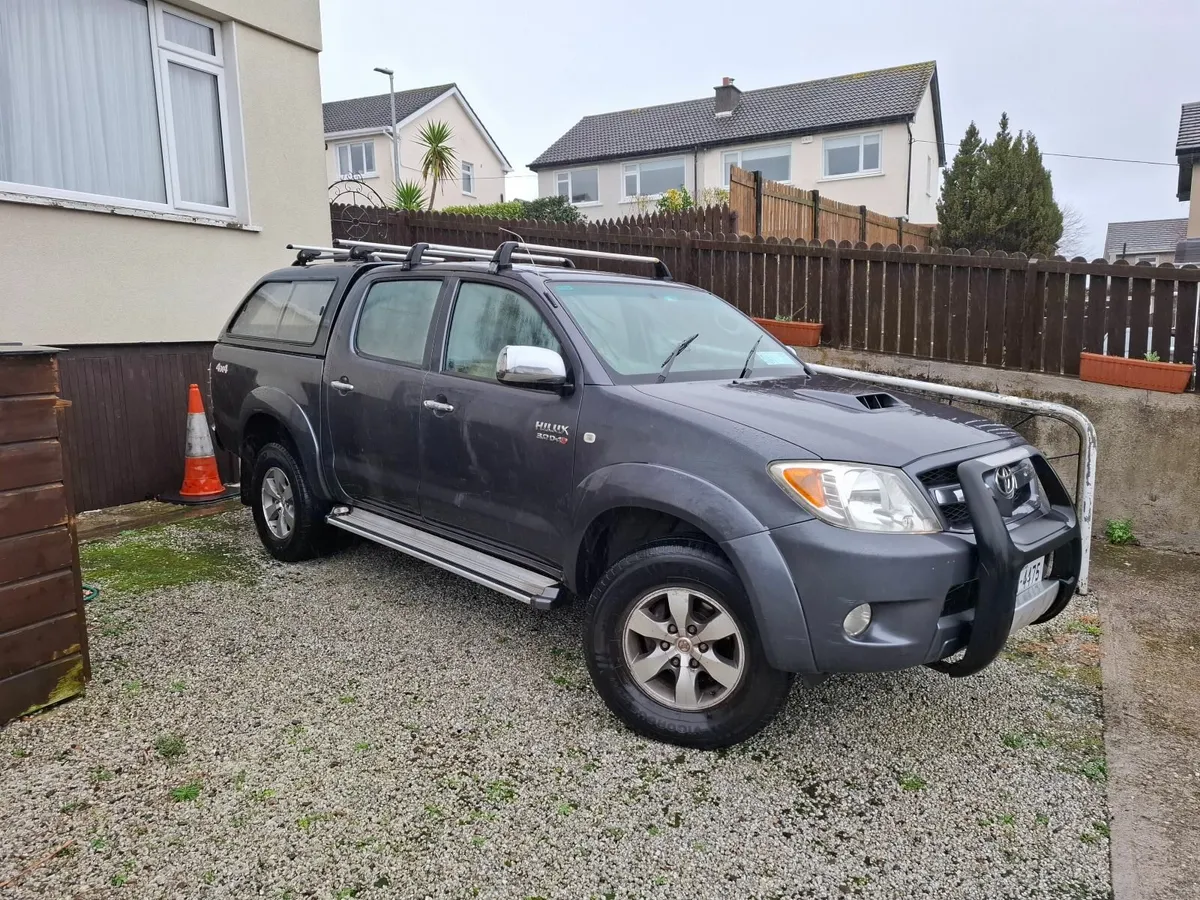 Toyota Hilux 2007 - Image 2