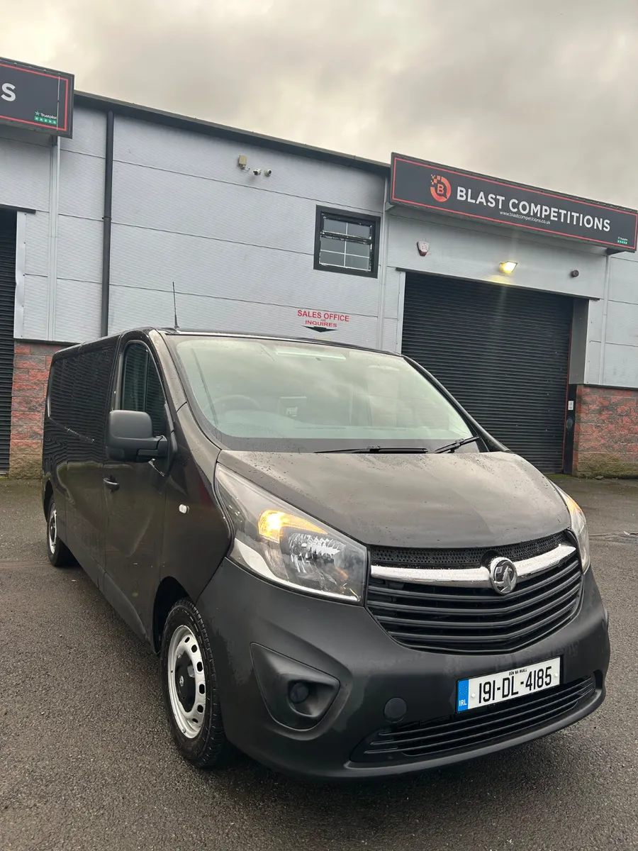 Vauxhall Vivaro 2019 on Irish Plates - Image 2