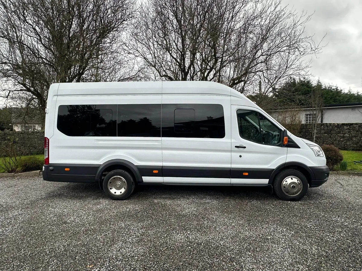 Ford Transit - Image 4