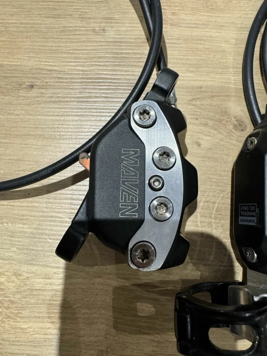 SRAM Maven Ultimate Disc Brake Set Front Rear - Image 4