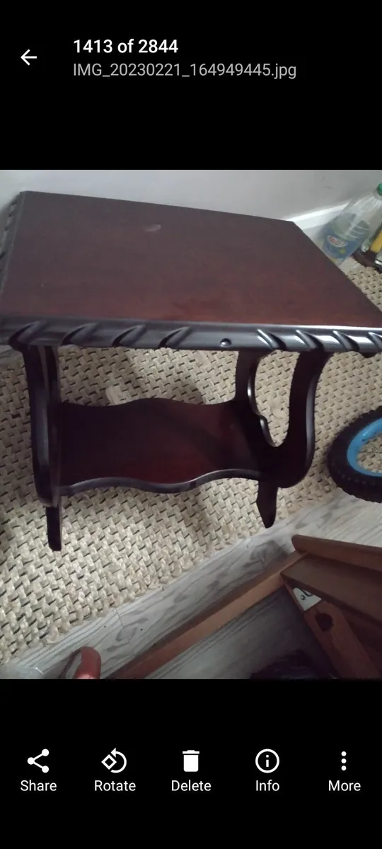 Beautiful antique mahogany side table/lamp table - Image 4