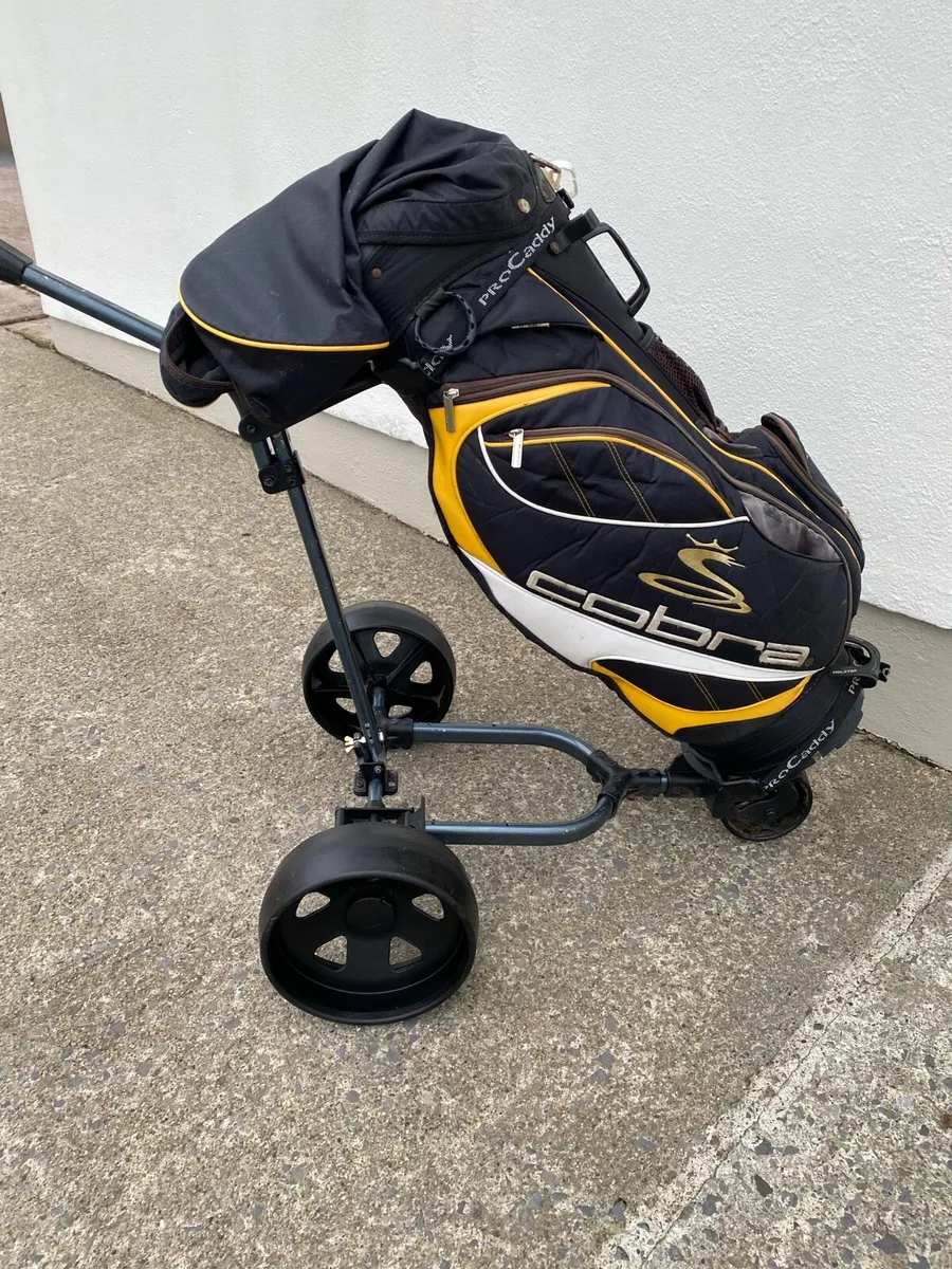 Golf Bag and Trolley - Image 2