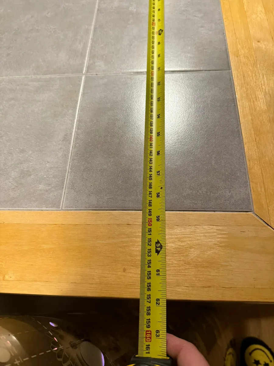 Table and 6 chairs. - Image 2