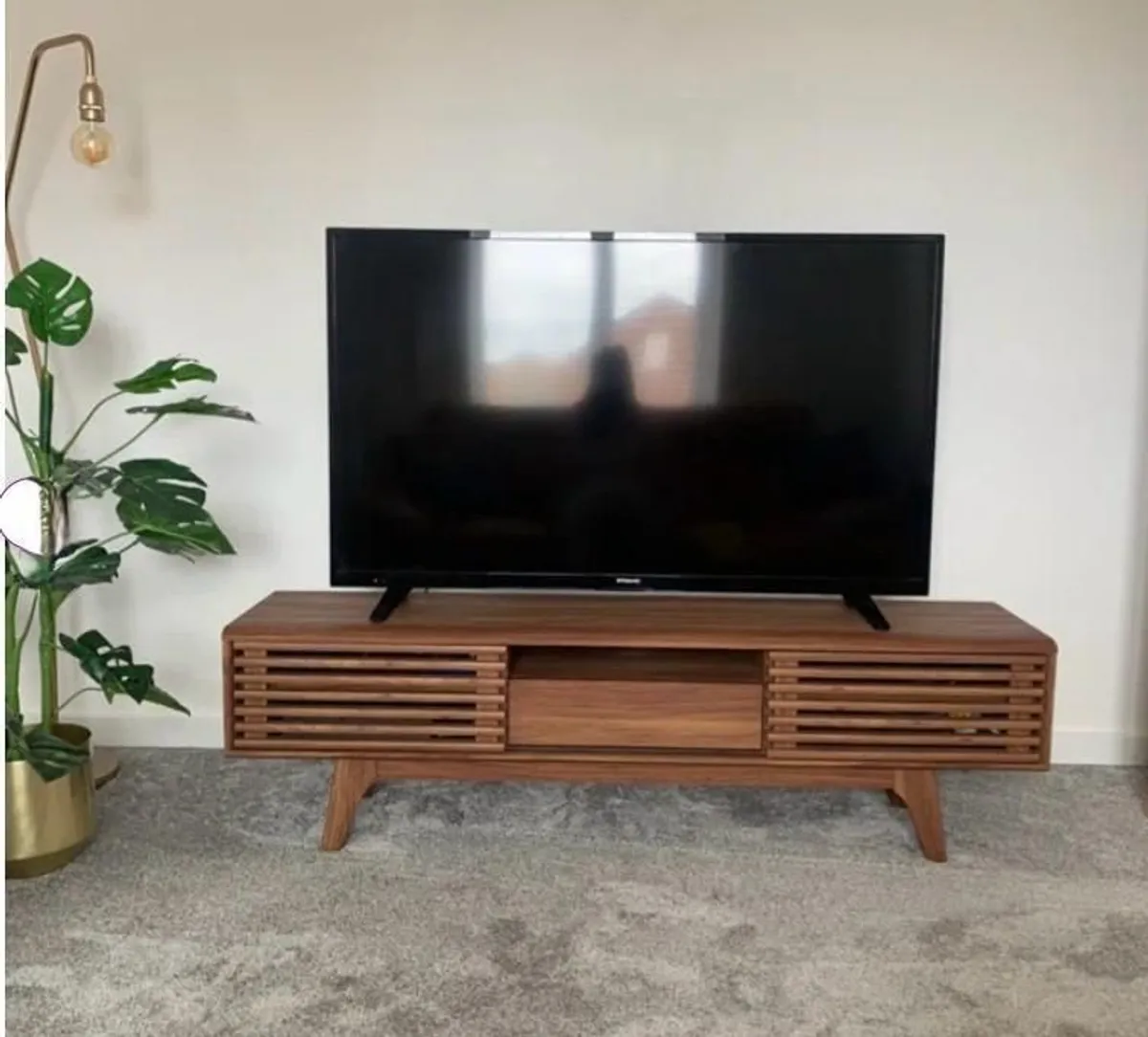 Designer TV Unit (for TVs up to 60") - Image 1