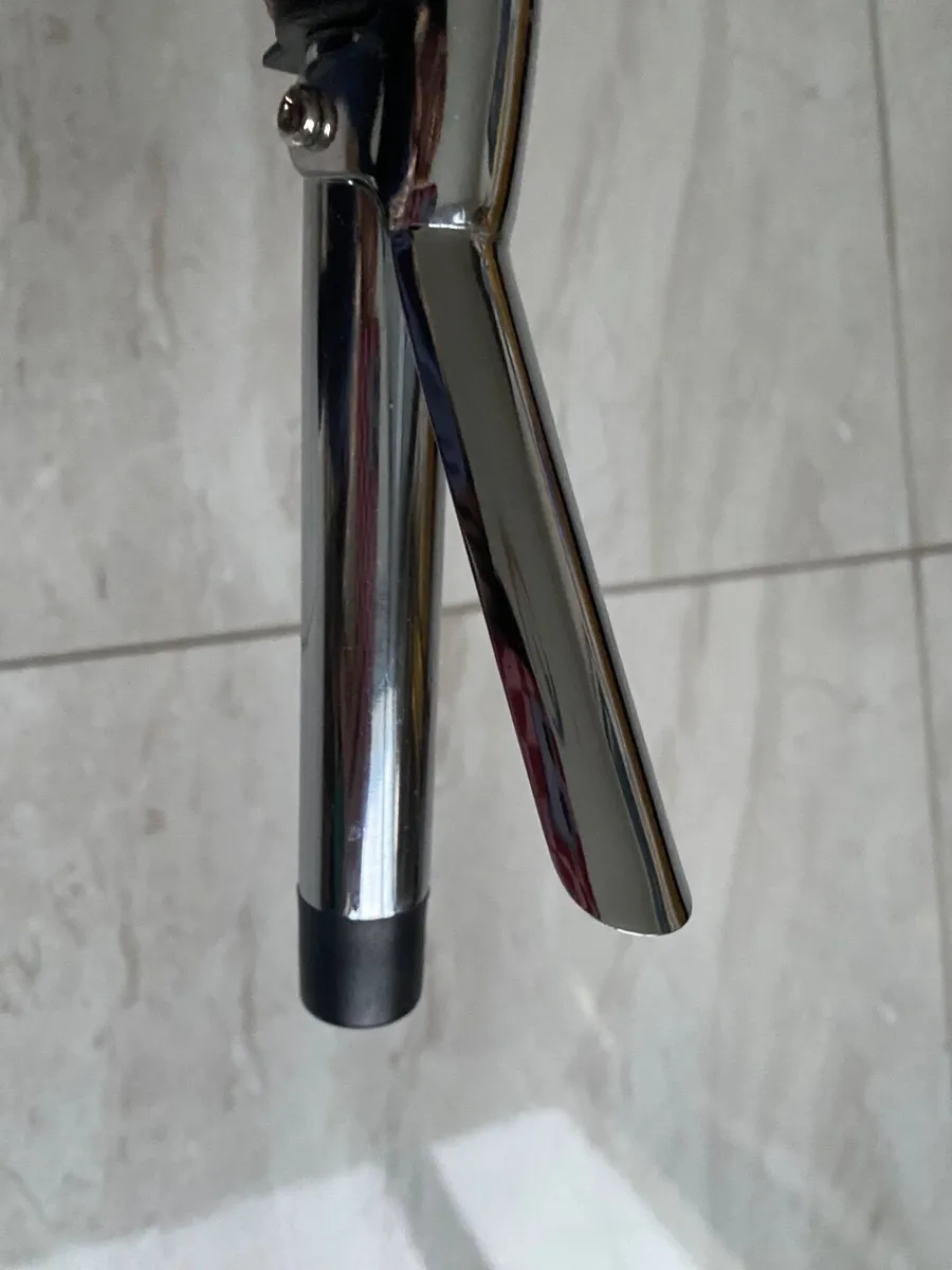 Hair straighteners and curling iron - Image 1