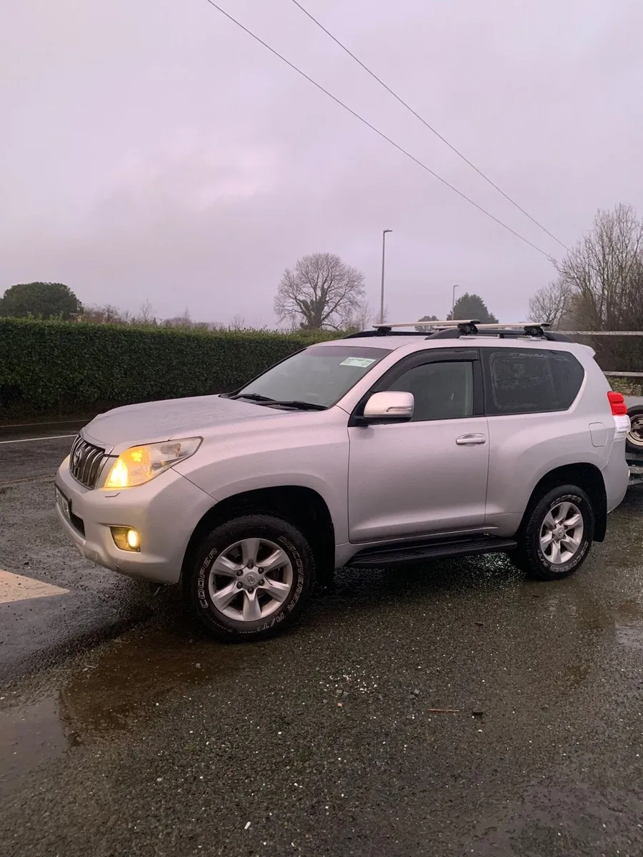 toyota landcruiser - Image 1