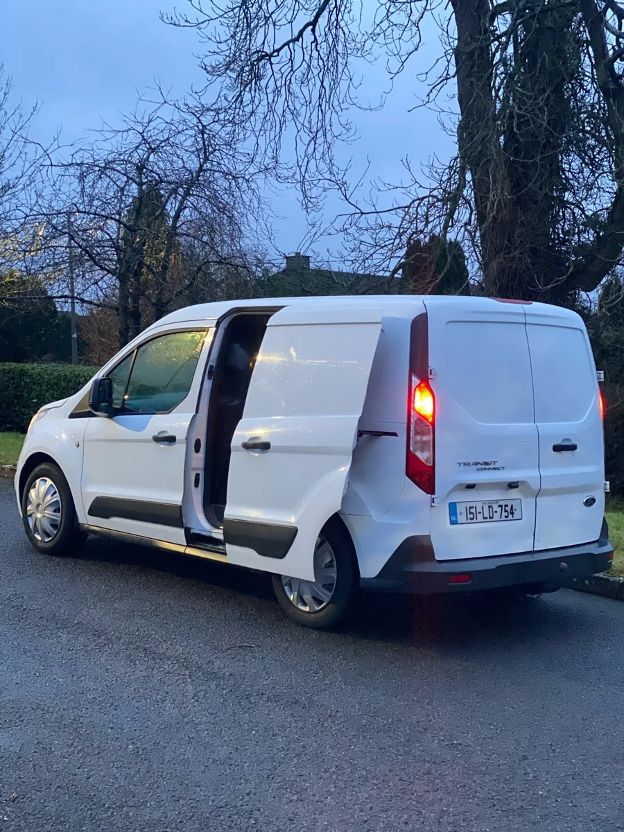 2015 Ford Connect New DOE 02/27 3 seater 4200€ 💶 - Image 3