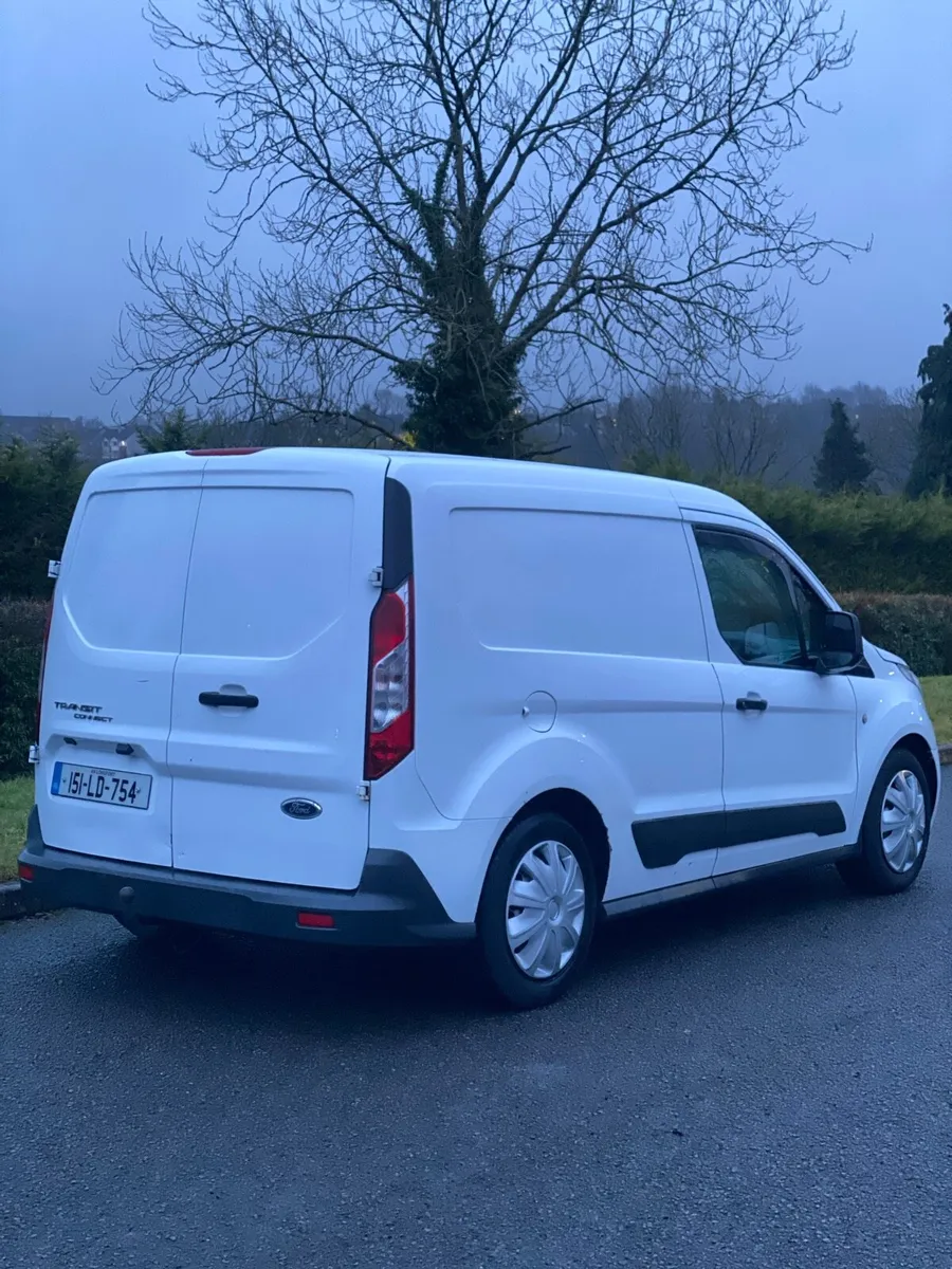 2015 Ford Connect New DOE 02/27 3 seater 4200€ 💶 - Image 4