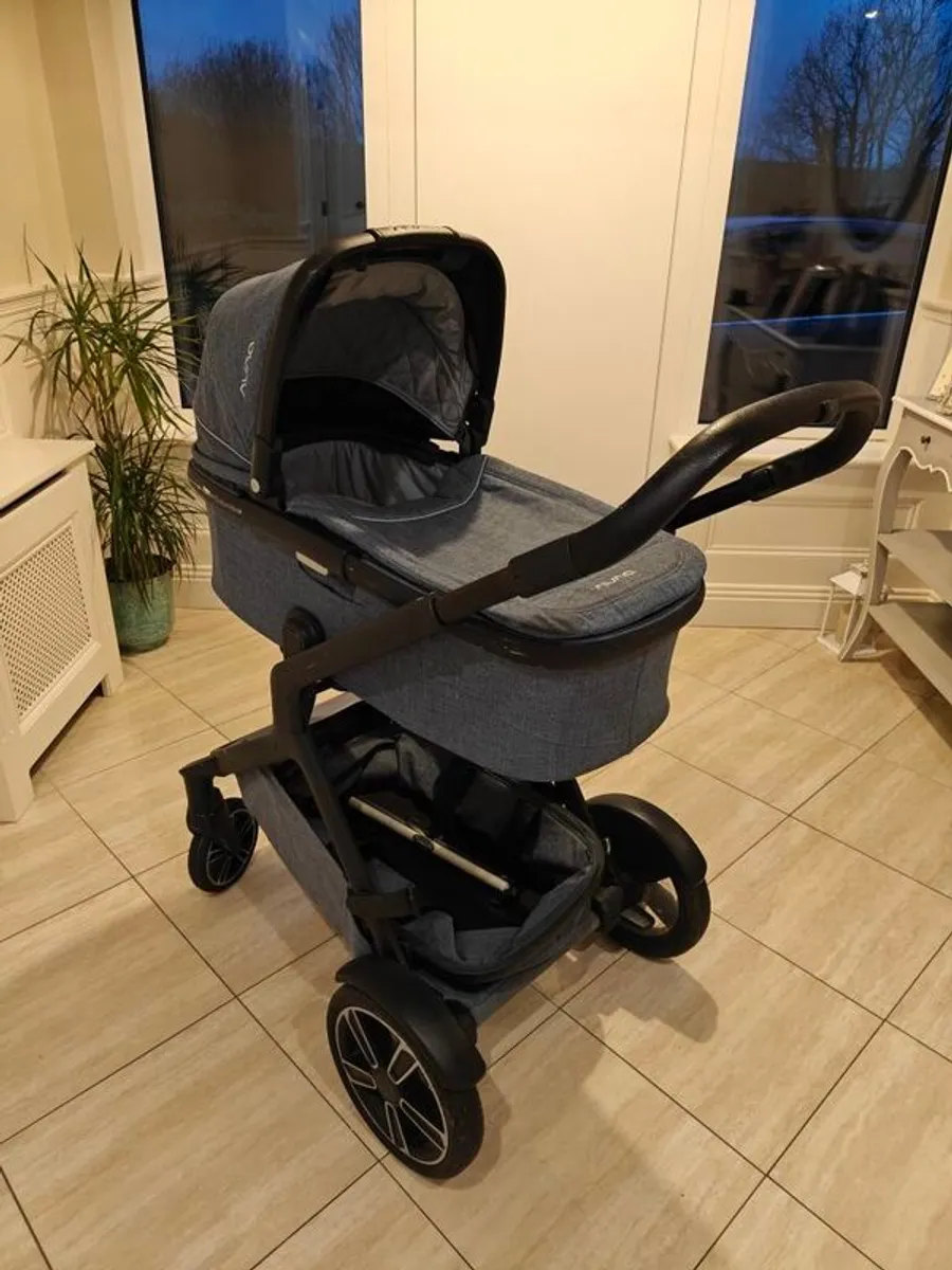 Nuna Demi Grow - Full Travel System - Image 2