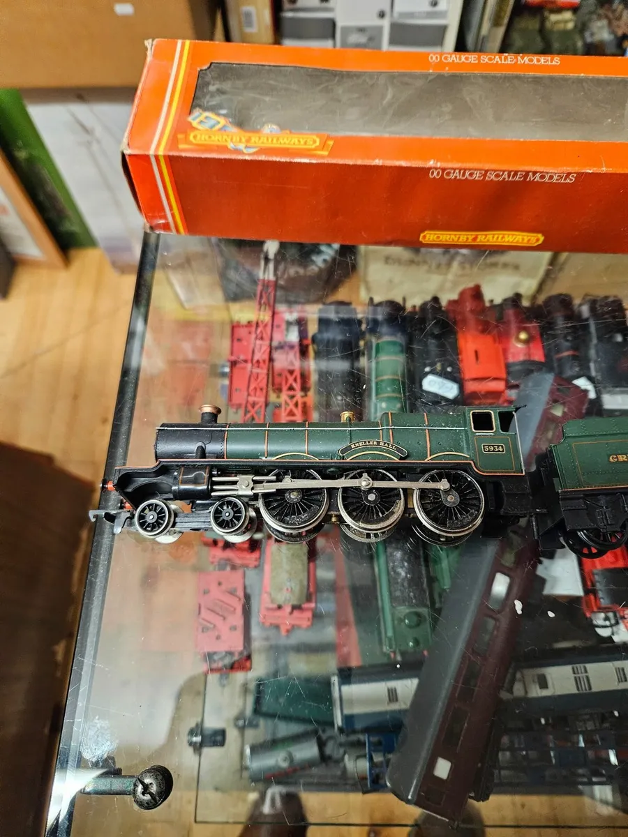 Hornby OO Gauge GWR Steam Engine - Image 4