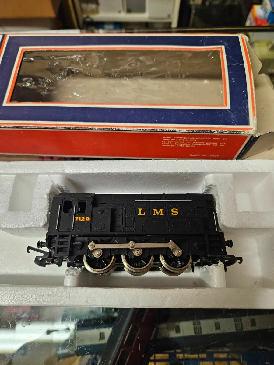 Hornby Lima OO Gauge Diesel Shunter - Image 2