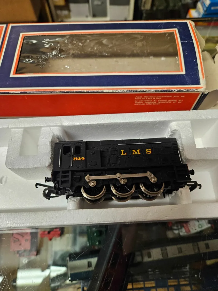 Hornby Lima OO Gauge Diesel Shunter - Image 3