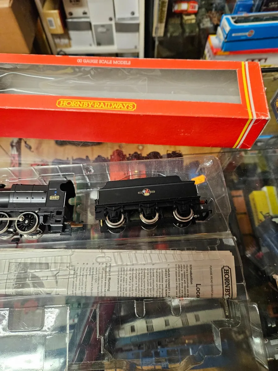 Hornby OO Gauge BR Steam Engine - Image 3