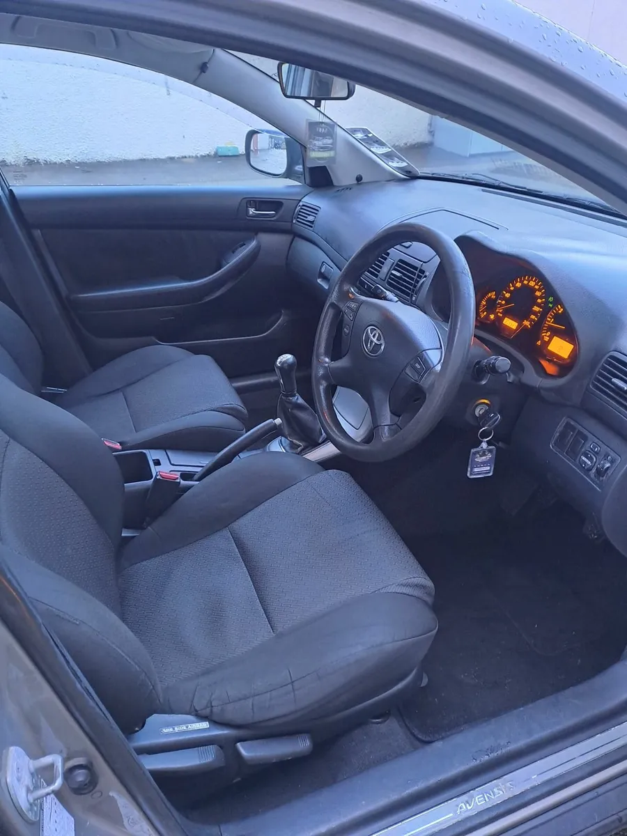 Toyota Avensis 1.6 vvti - Image 4