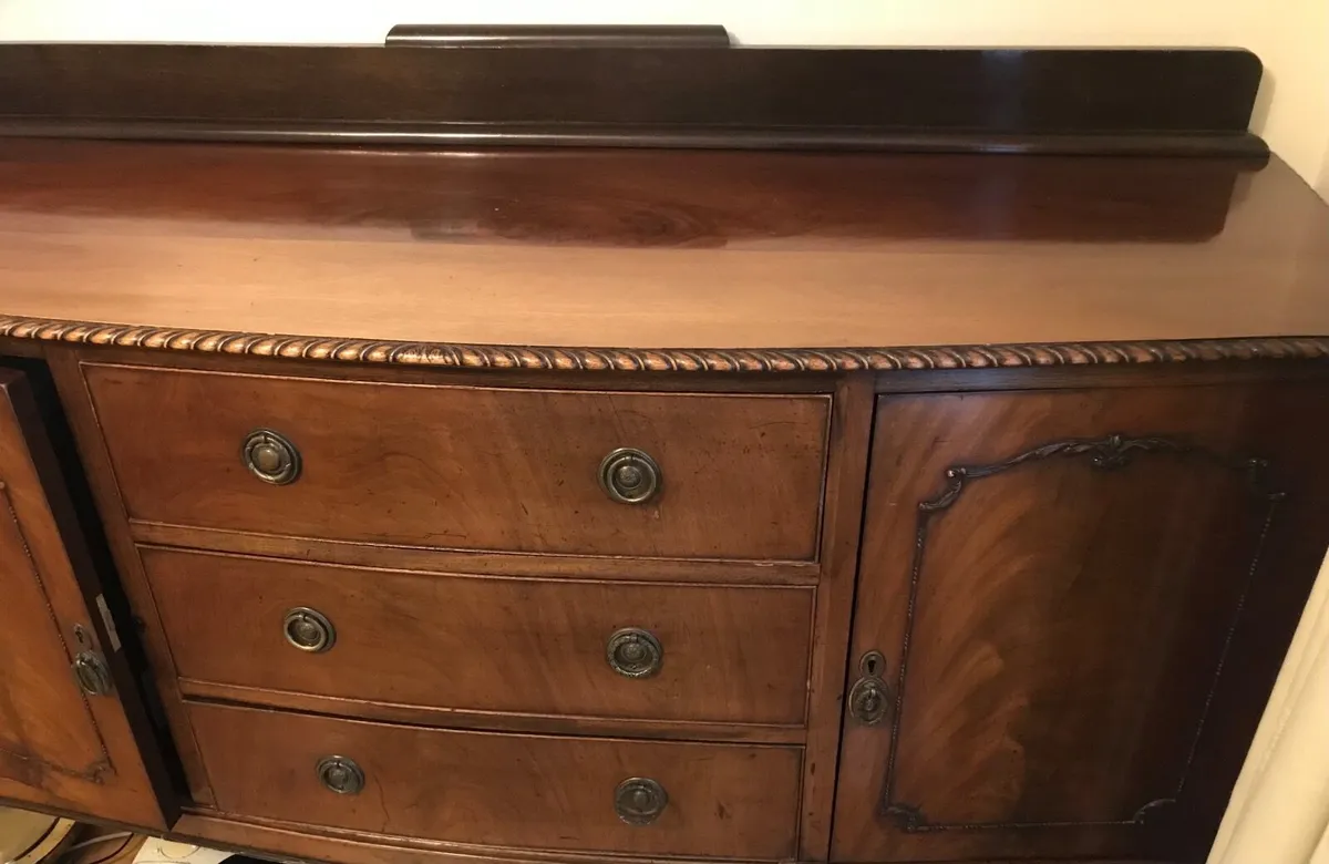 Stunning Antique Queen Anne Style Sideboard - Image 1