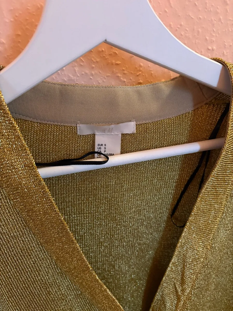New H&M gold cardigan - Image 3