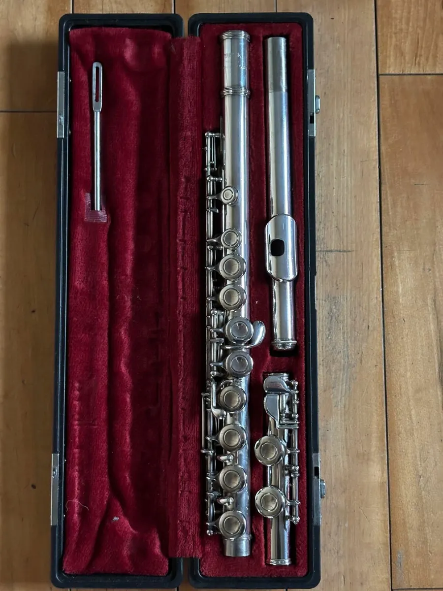 Yamaha Flute - Image 2