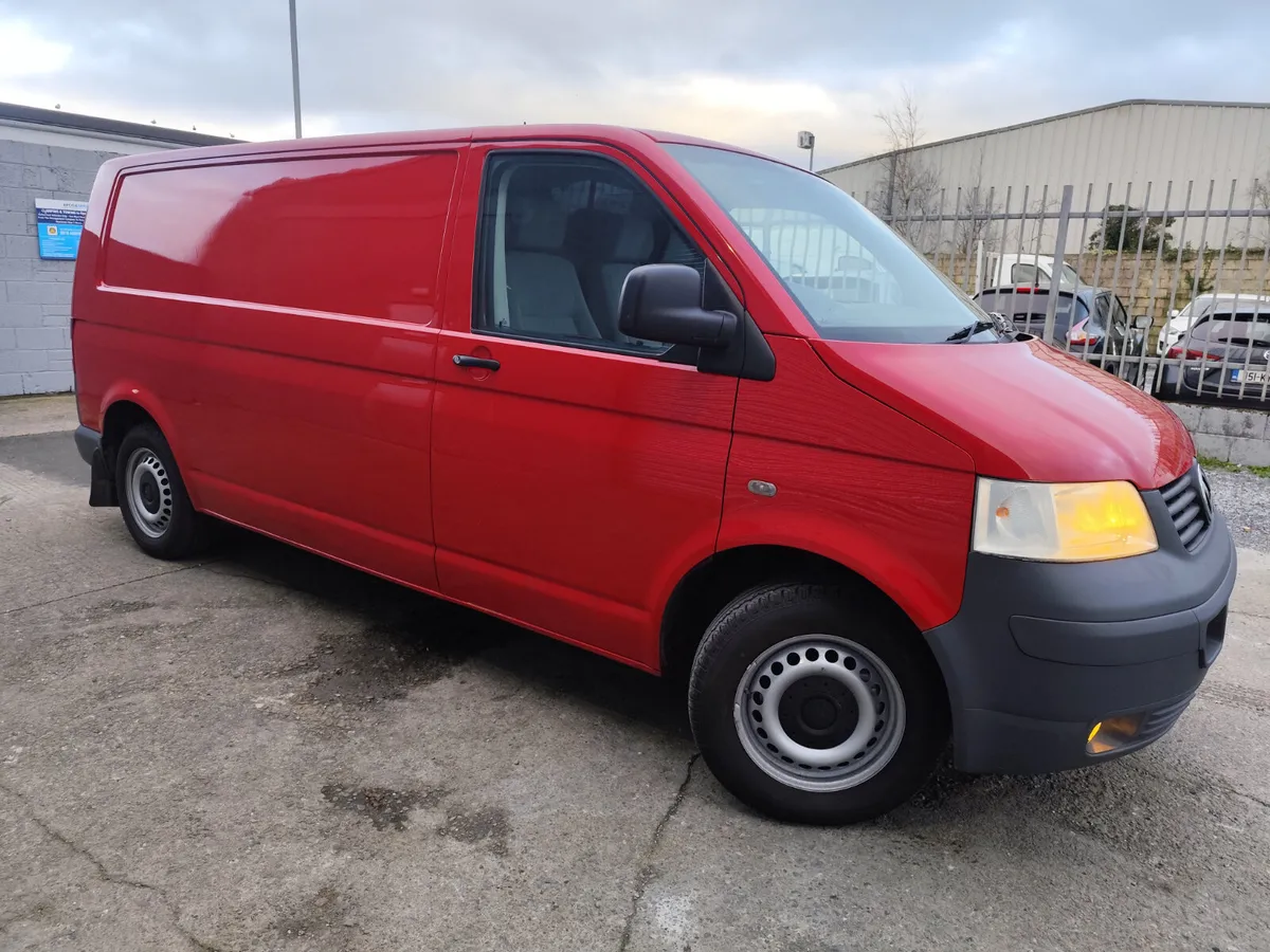 2006 Volkswagen Transporter 2.5 TDI 4 motion lwb - Image 2