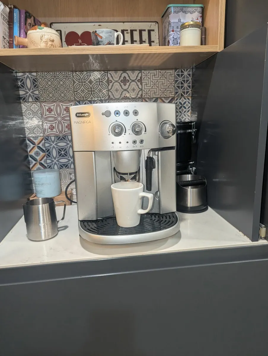 Coffee machine - Image 1
