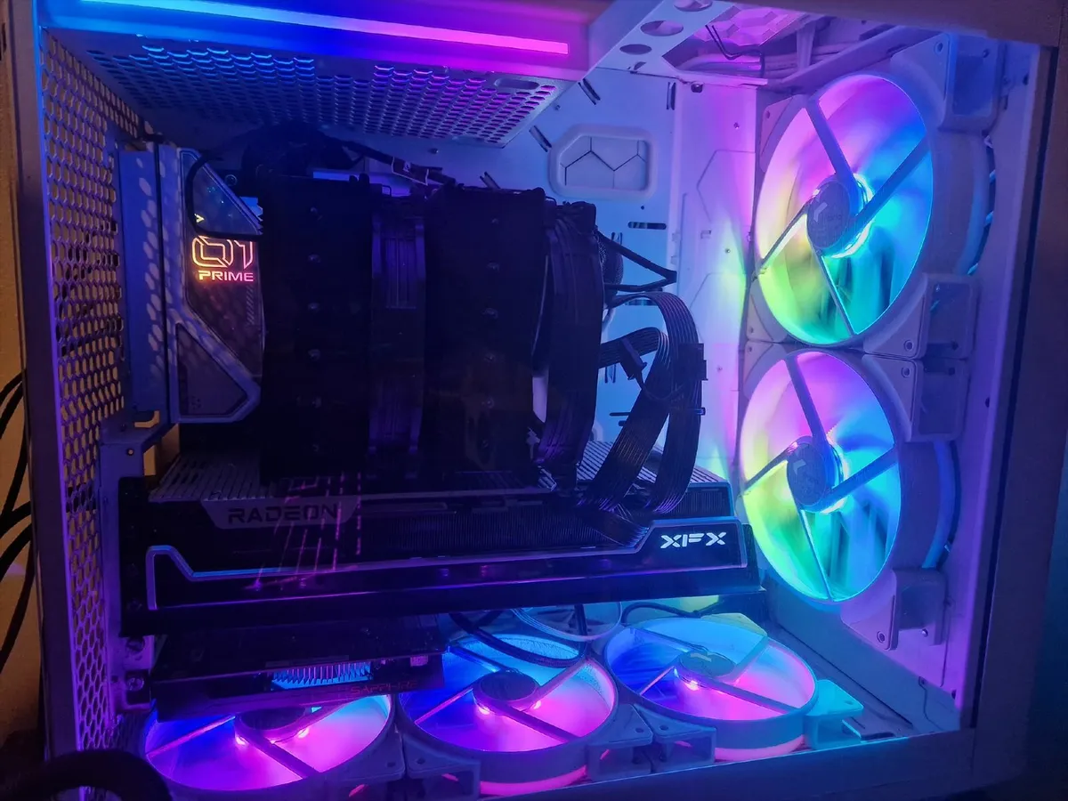 Full High-End Gaming/Creator Setup - €4000 ONO - Image 1