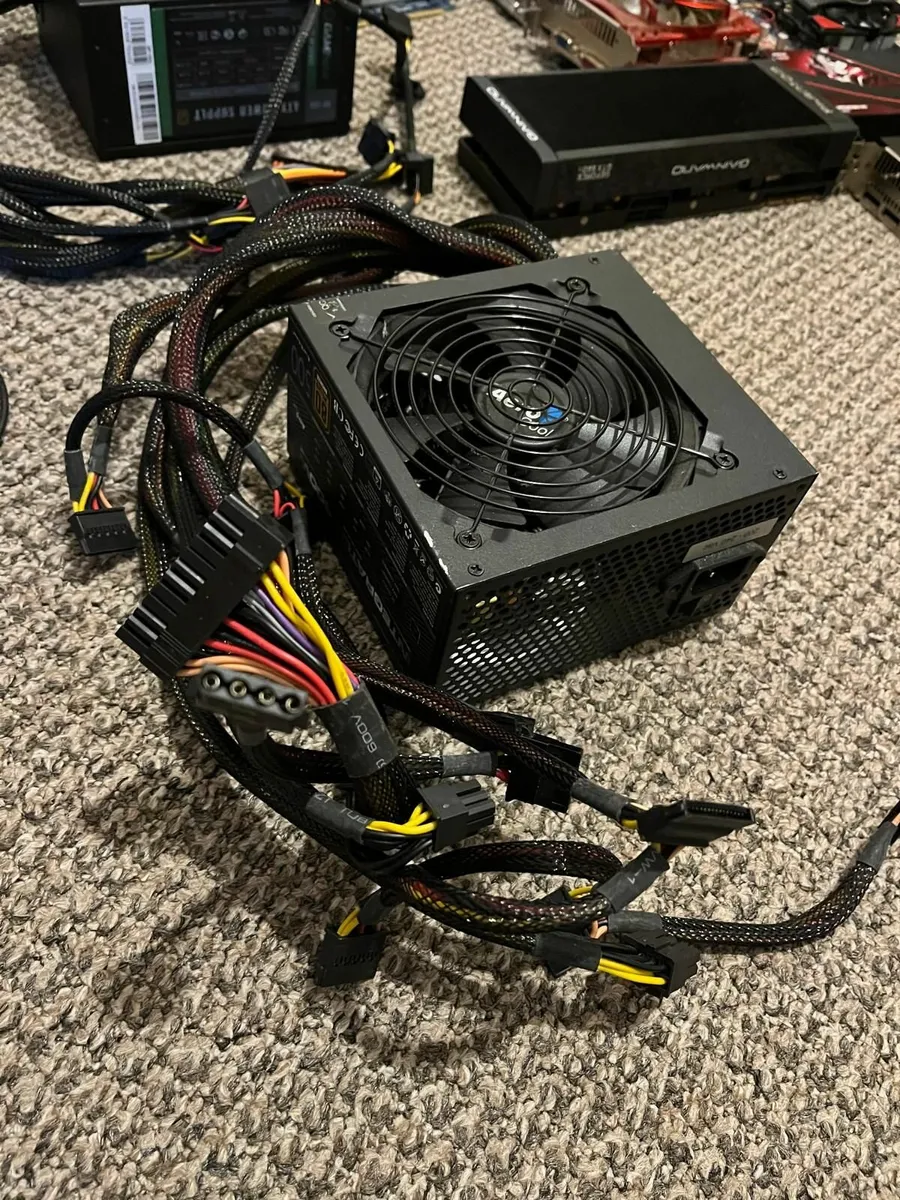 Lot of computer equipment and components - Image 4