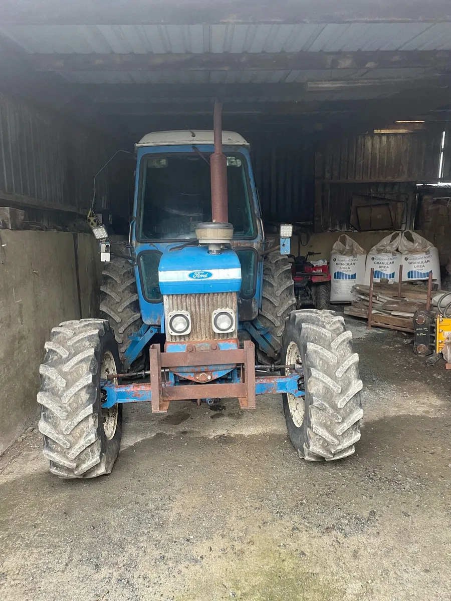 7610 tractor - Image 1